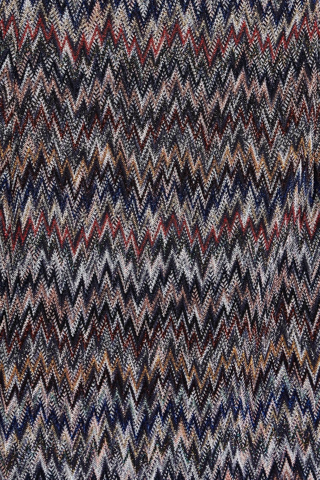 MISSONI فستان قصير بدون حمالات من نسيج بحبكة كروشيه بلون معدني