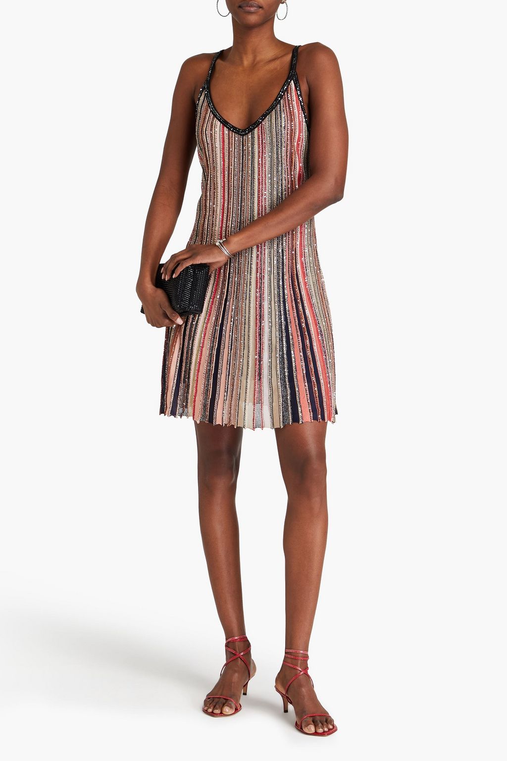 MISSONI فستان قصير من نسيج بحبكة كروشيه بتصميم مخطط ومزين بأقراص براقة