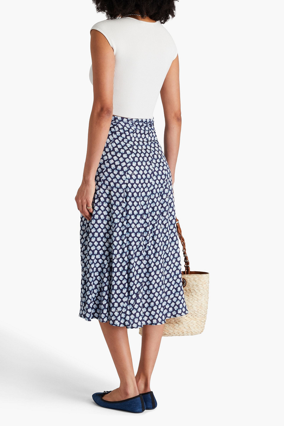Maje Printed Satin Midi Skirt In Marineblau
