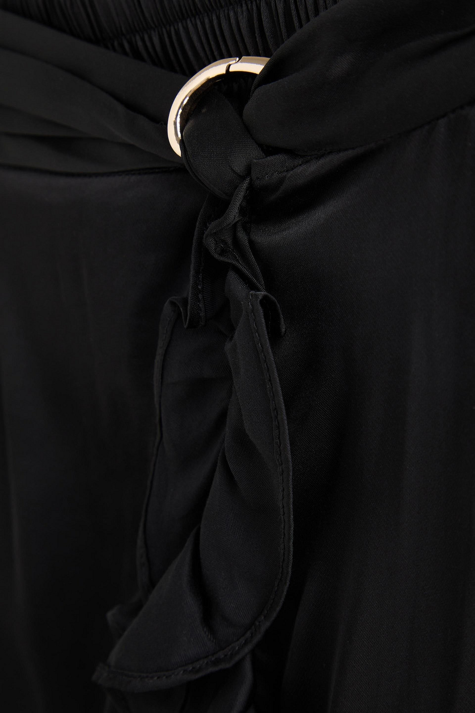 Maje Ruffled Satin Midi Skirt In Schwarz
