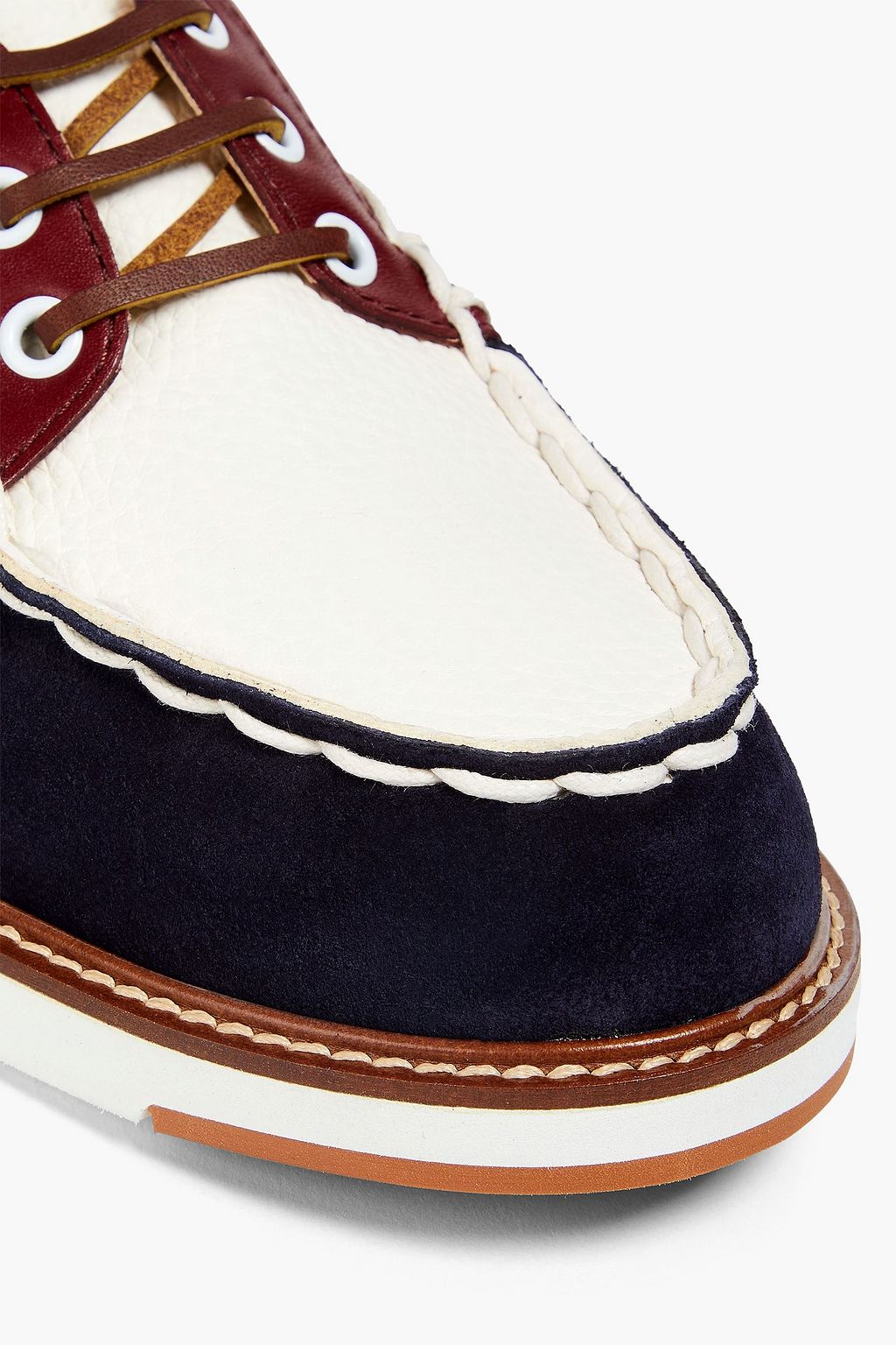 TOD'S حذاء لوفر من الجلد والشامواه بأقسام متباينة الألوان