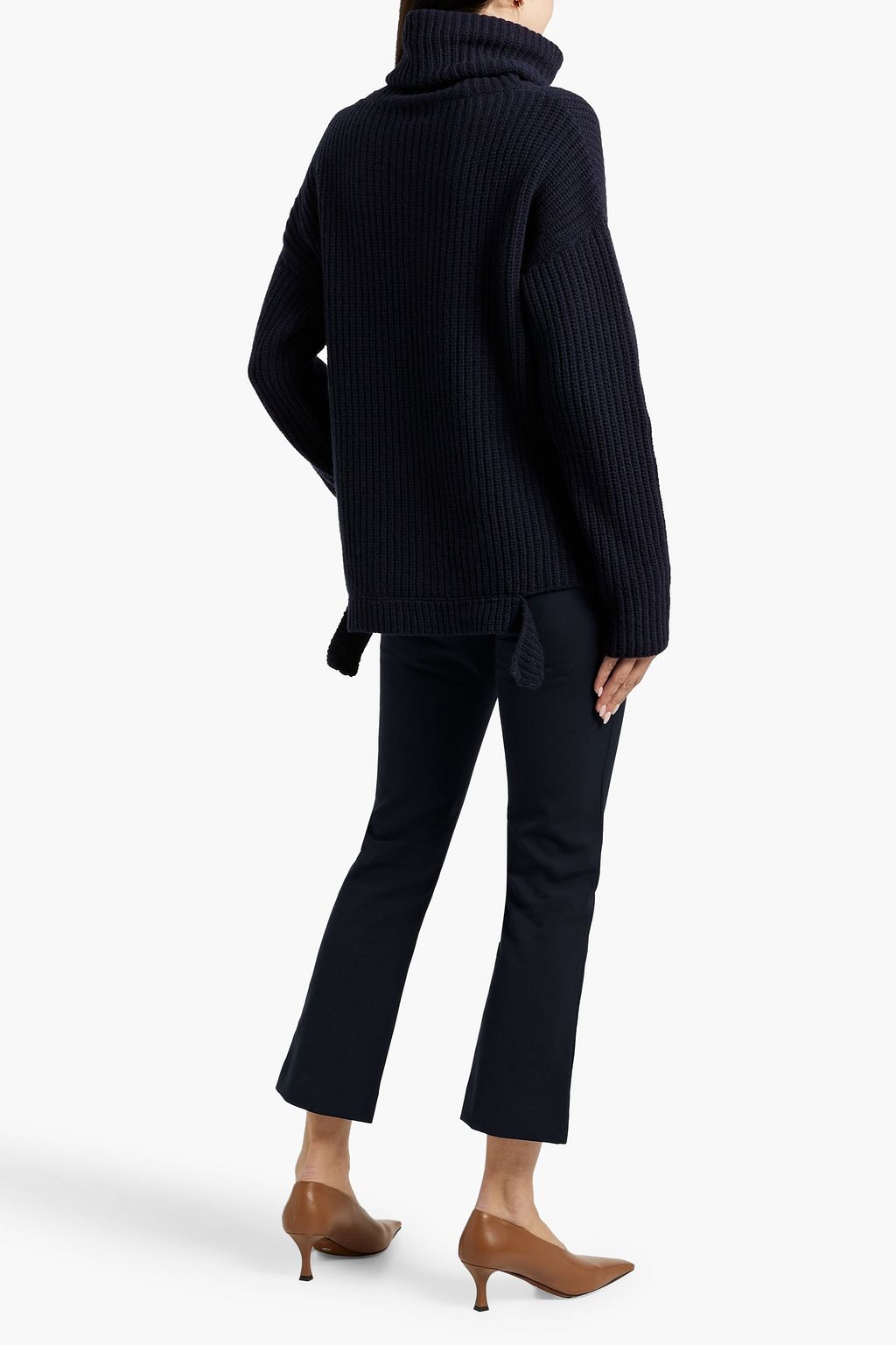 VINCE. Cropped crepe bootcut pants