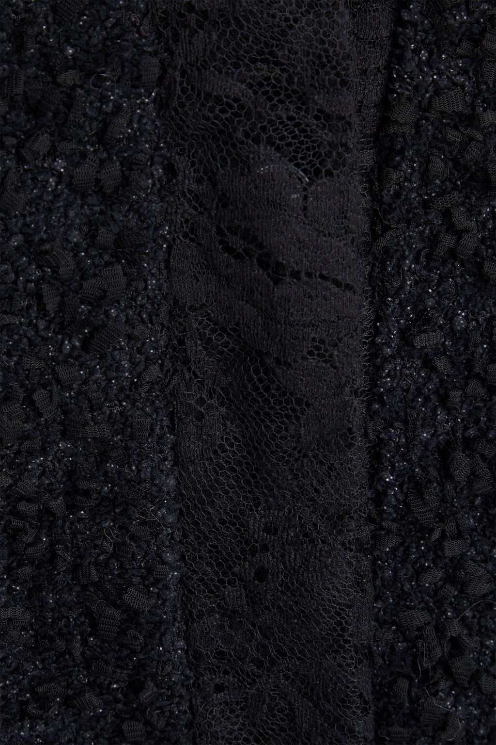 BALMAIN بلوزة من الدانتيل محبوكة بقطع محوكة بعضها بجانب بعض من التويد