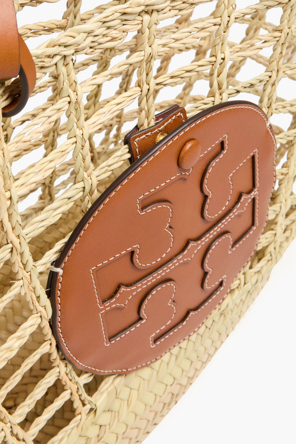 TORY BURCH حقيبة توت إيلا من القش بحواف من الجلد