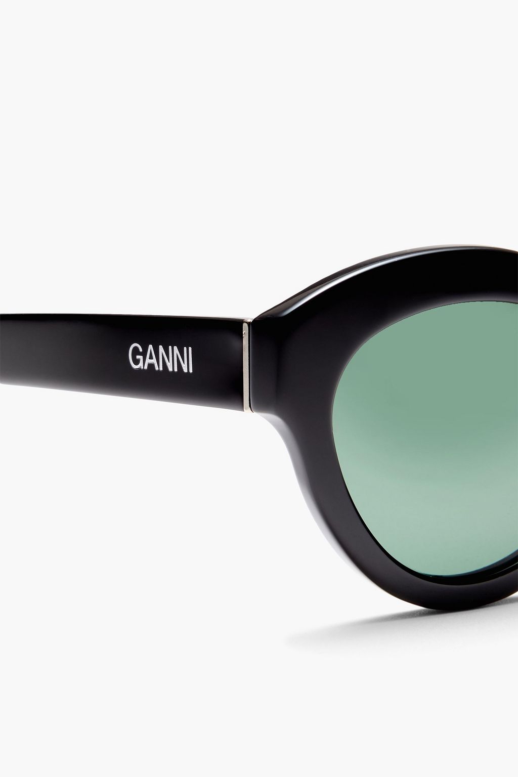 GANNI نظارات شمسية بإطار على شكل فراشة من الأسيتات