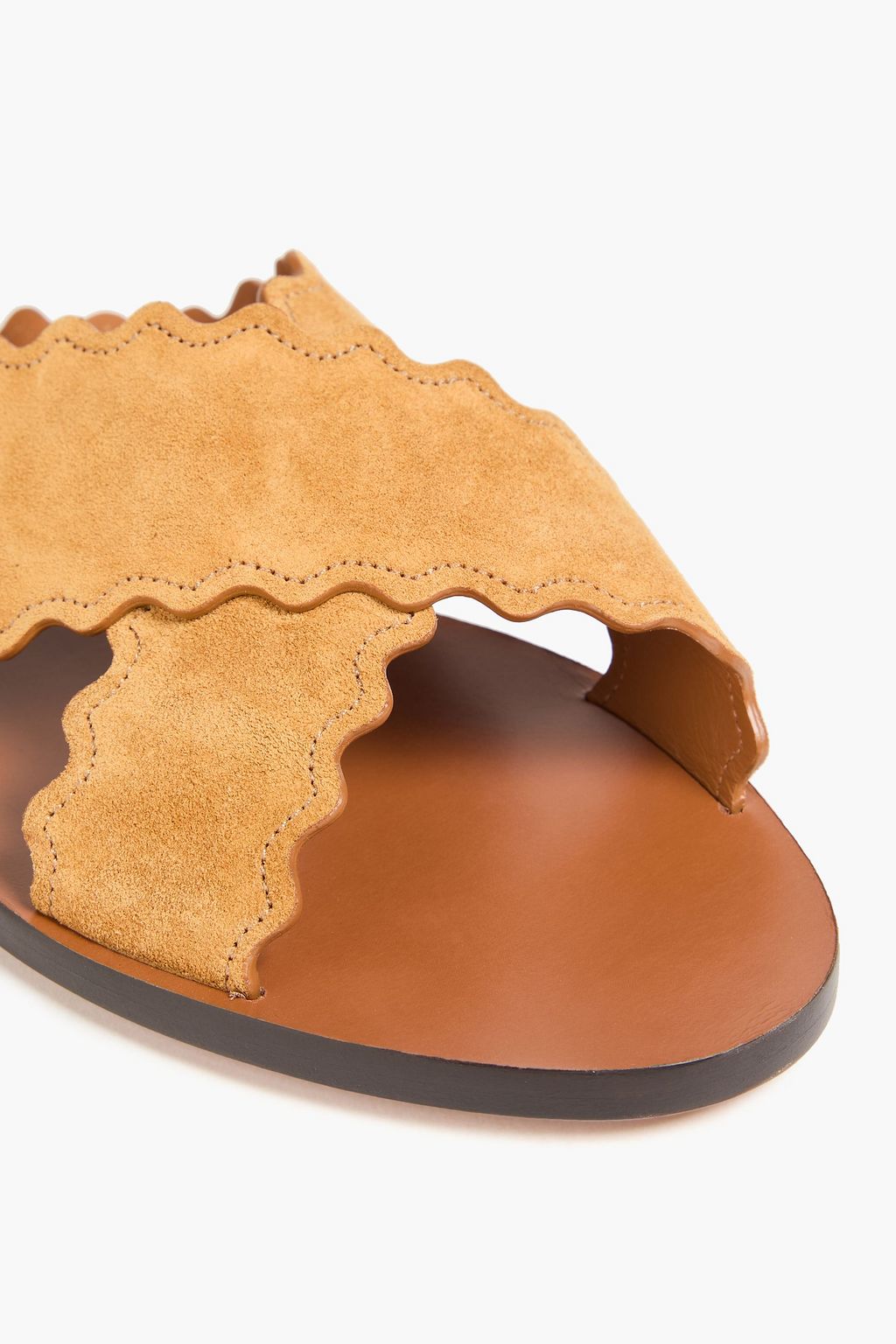 CHLOÉ Scalloped suede sandals