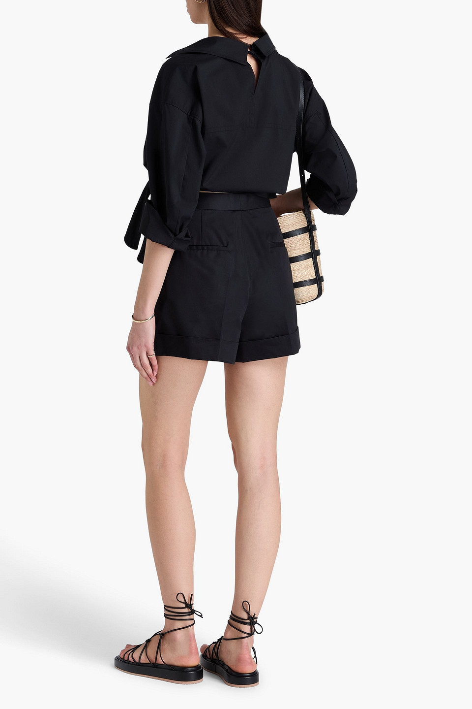 Sandro Shorts Aus Twill Aus Einer Baumwollmischung Mit Falten In Schwarz