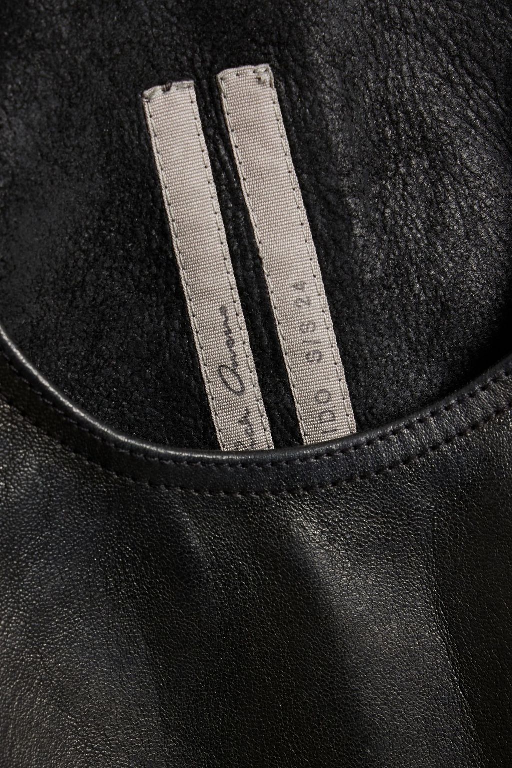 RICK OWENS بلوزة بدون أكمام مصنوعة من الجلد