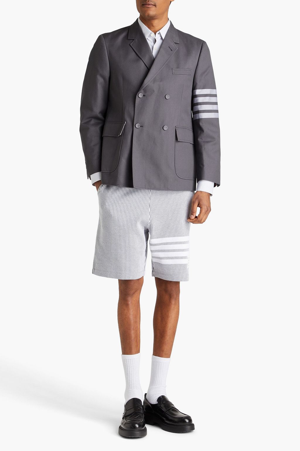 THOM BROWNE بليزر من قطن التويل بتصميم مخطط بصفين من الأزرار