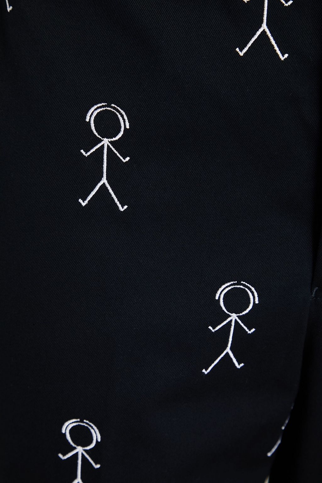 THOM BROWNE بنطلون شينو من قطن تويل بتصميم مطرز