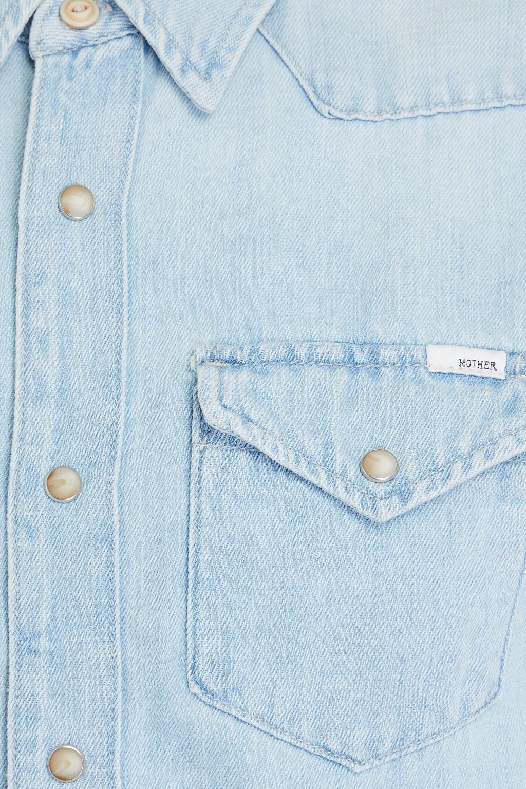 MOTHER The Knotted Exes cropped denim shirt