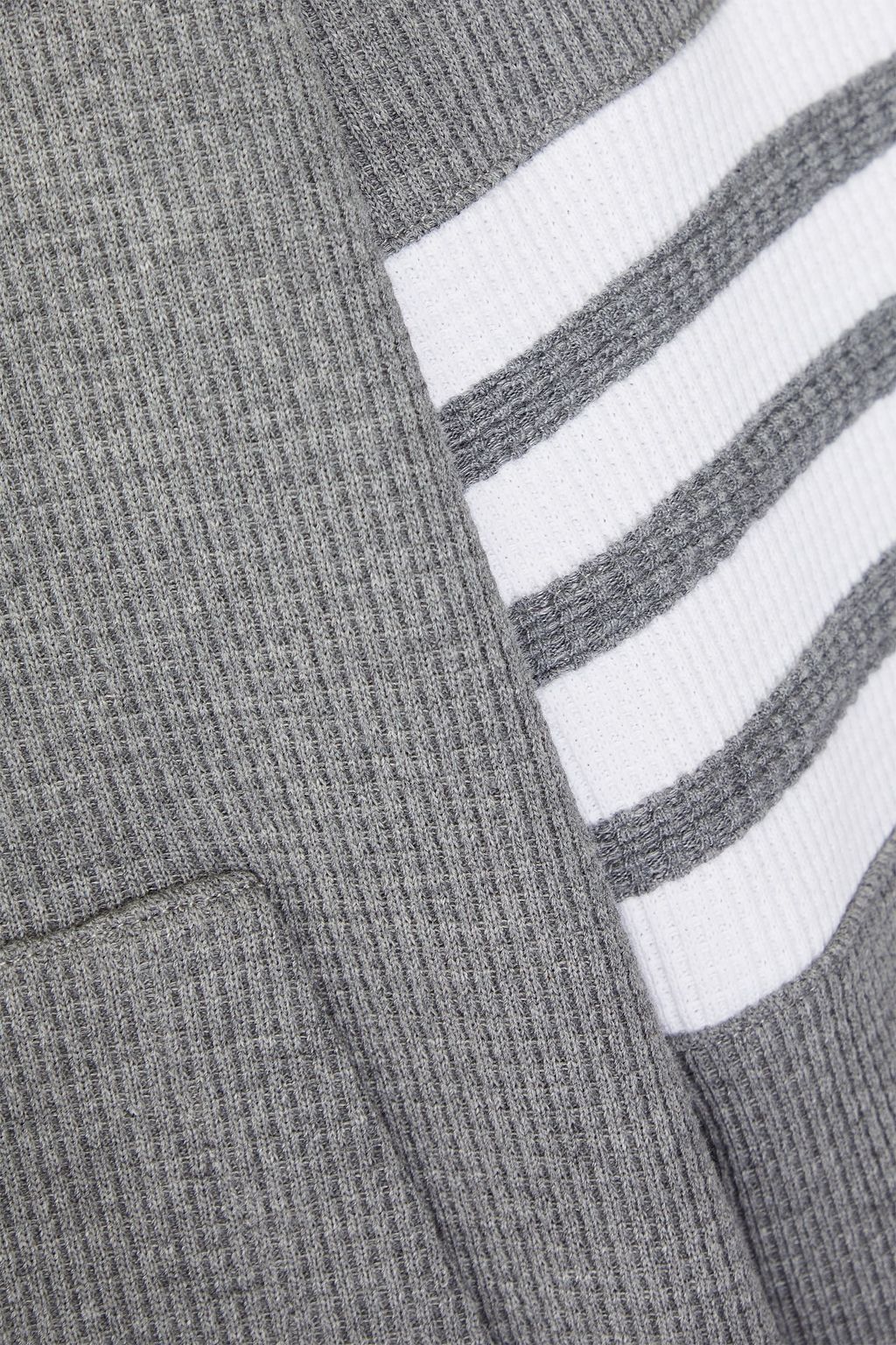 THOM BROWNE كنزة هودي بسحاب من القطن المحبوك بنمط وافل بتصميم مخطط