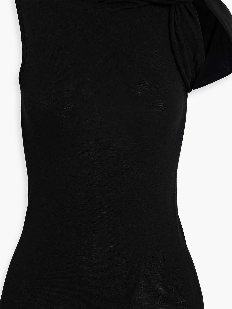 twisted knitted top