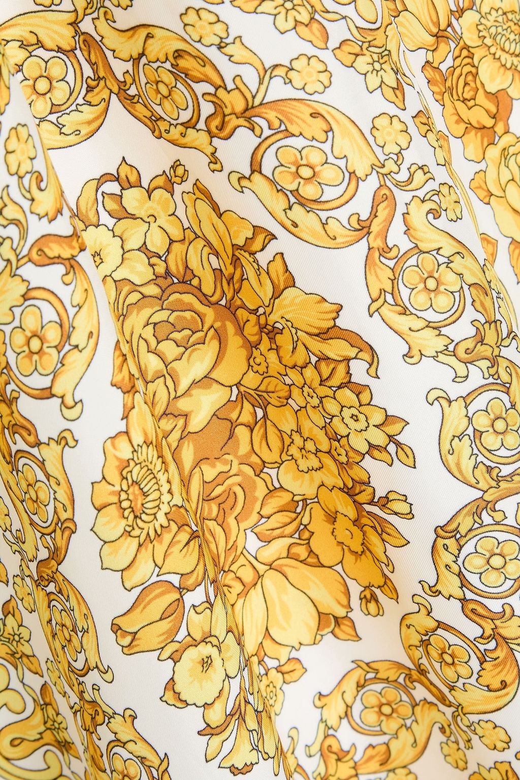 VERSACE فستان قصير من الساتان مزين بطبعات