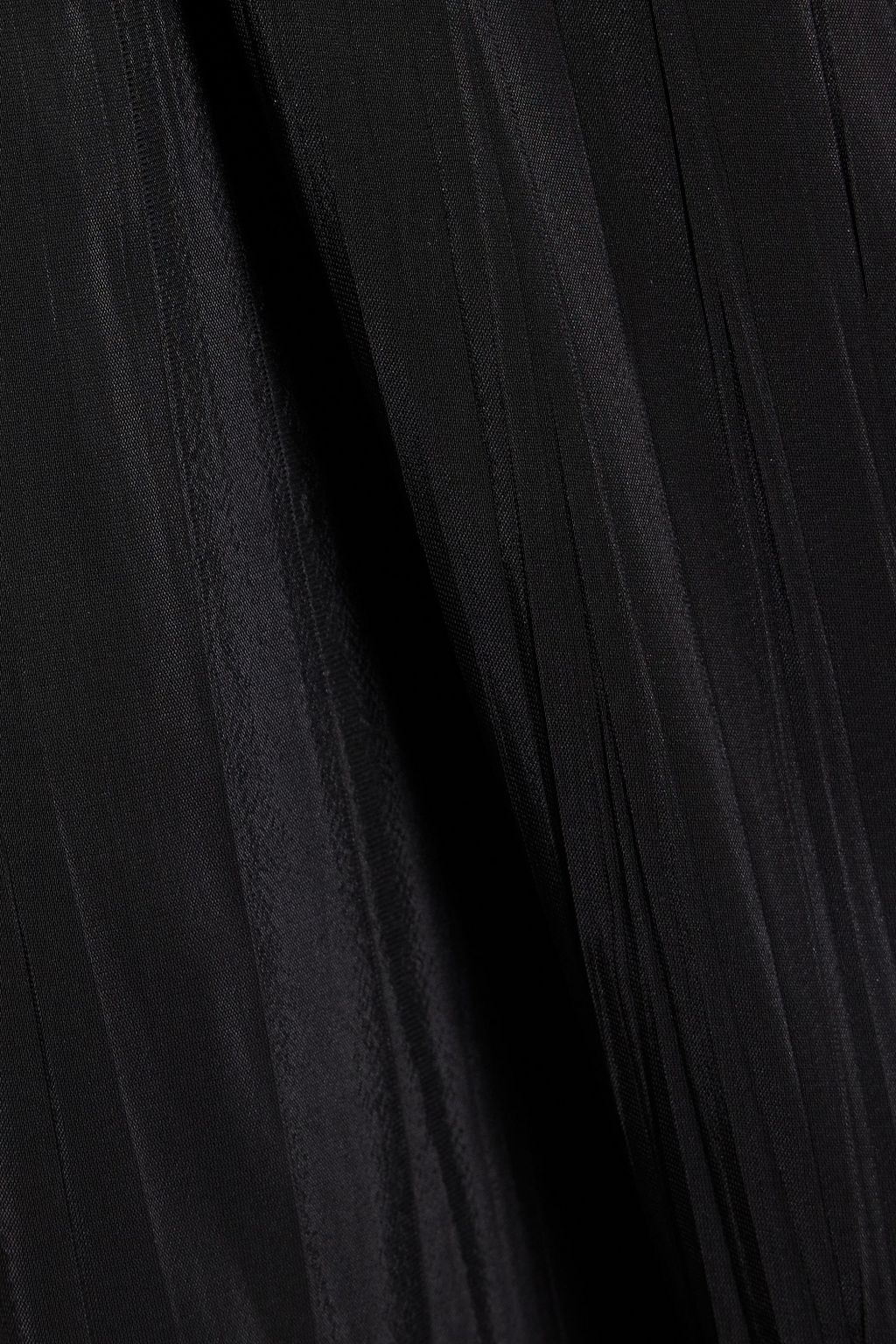 SOLID & STRIPED فستان متوسط الطول "ذا لوو" من الحرير الصيني المجعد