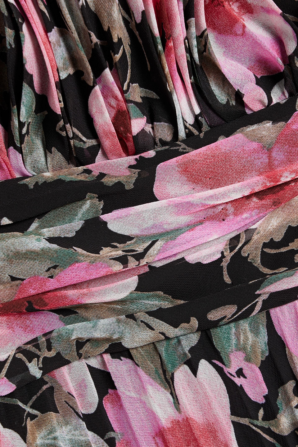 Mikael Aghal Maxikleid Aus Plissiertem Chiffon Mit Floralem Print Und Cut-outs In Schwarz