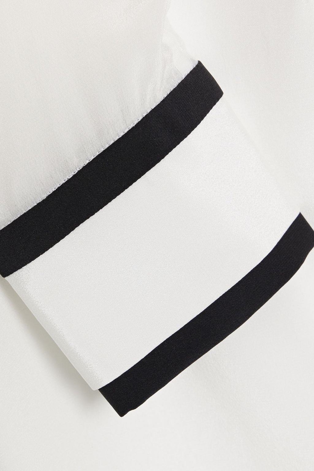 ALICE + OLIVIA Willa silk crepe de chine shirt