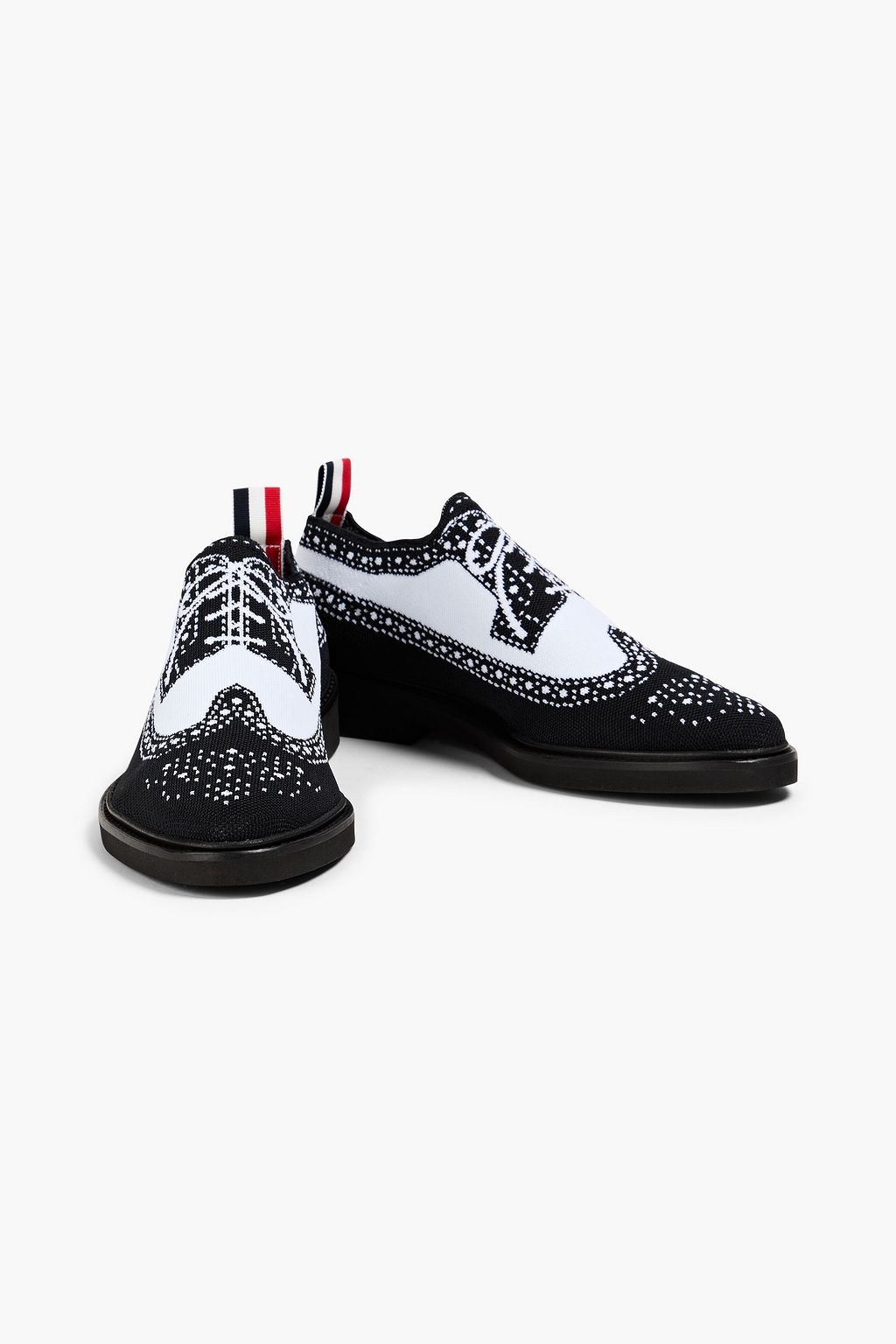 THOM BROWNE حذاء بروغ من النسيجلمحبوك من الجاكار