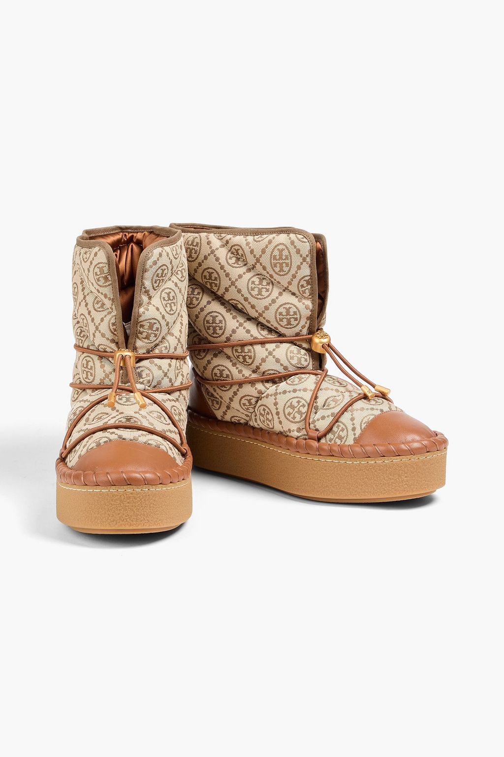 TORY BURCH حذاء بوت للثلج من الجلد والجاكار