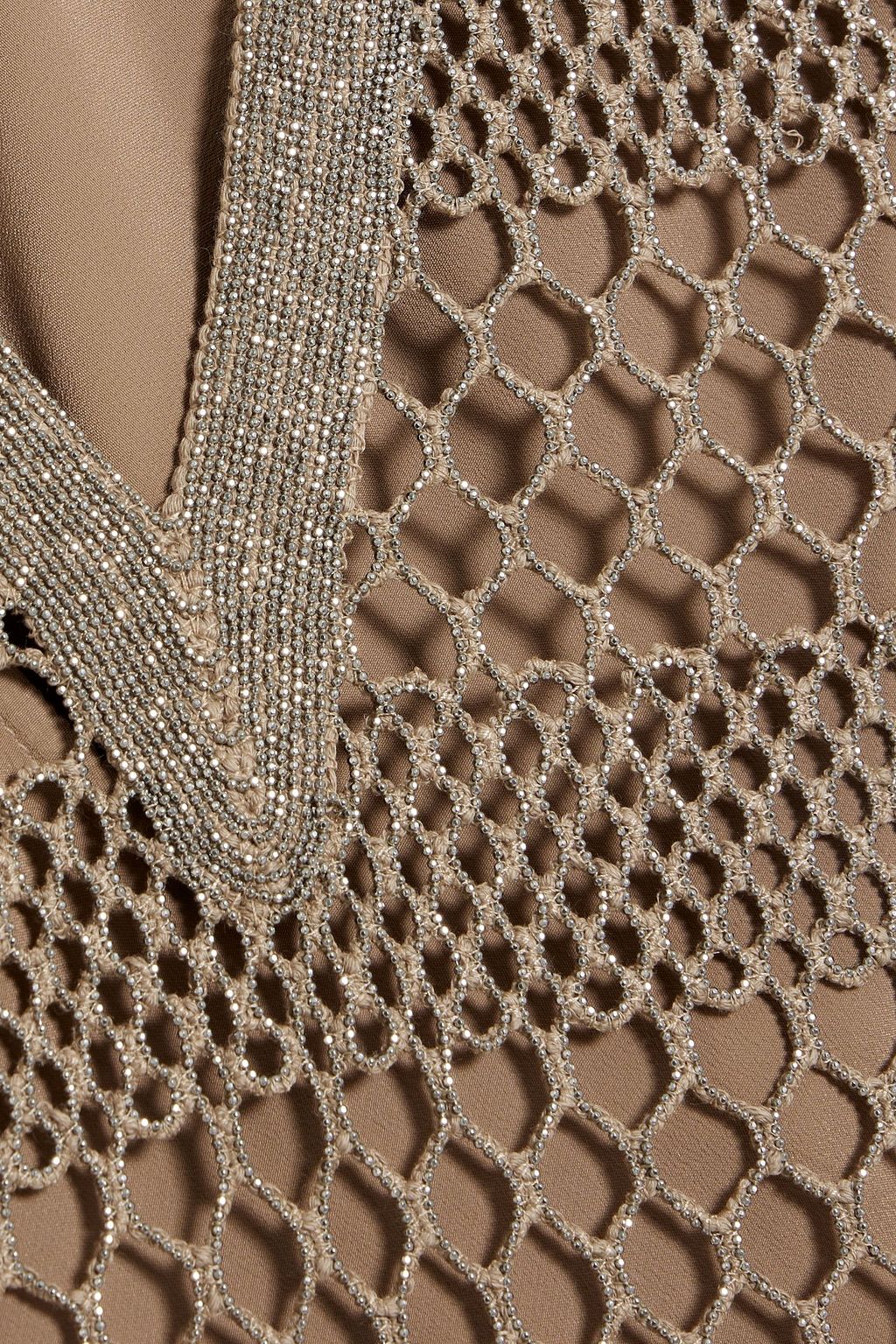 BRUNELLO CUCINELLI بلوزة مصنوعة من القطن بحبكة كروشيه ومزينة بالخرز