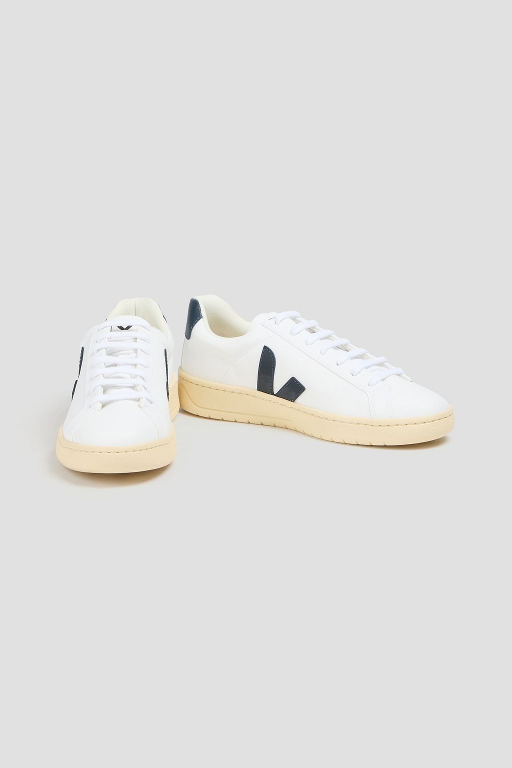 VEJA Urca appliquéd sneakers