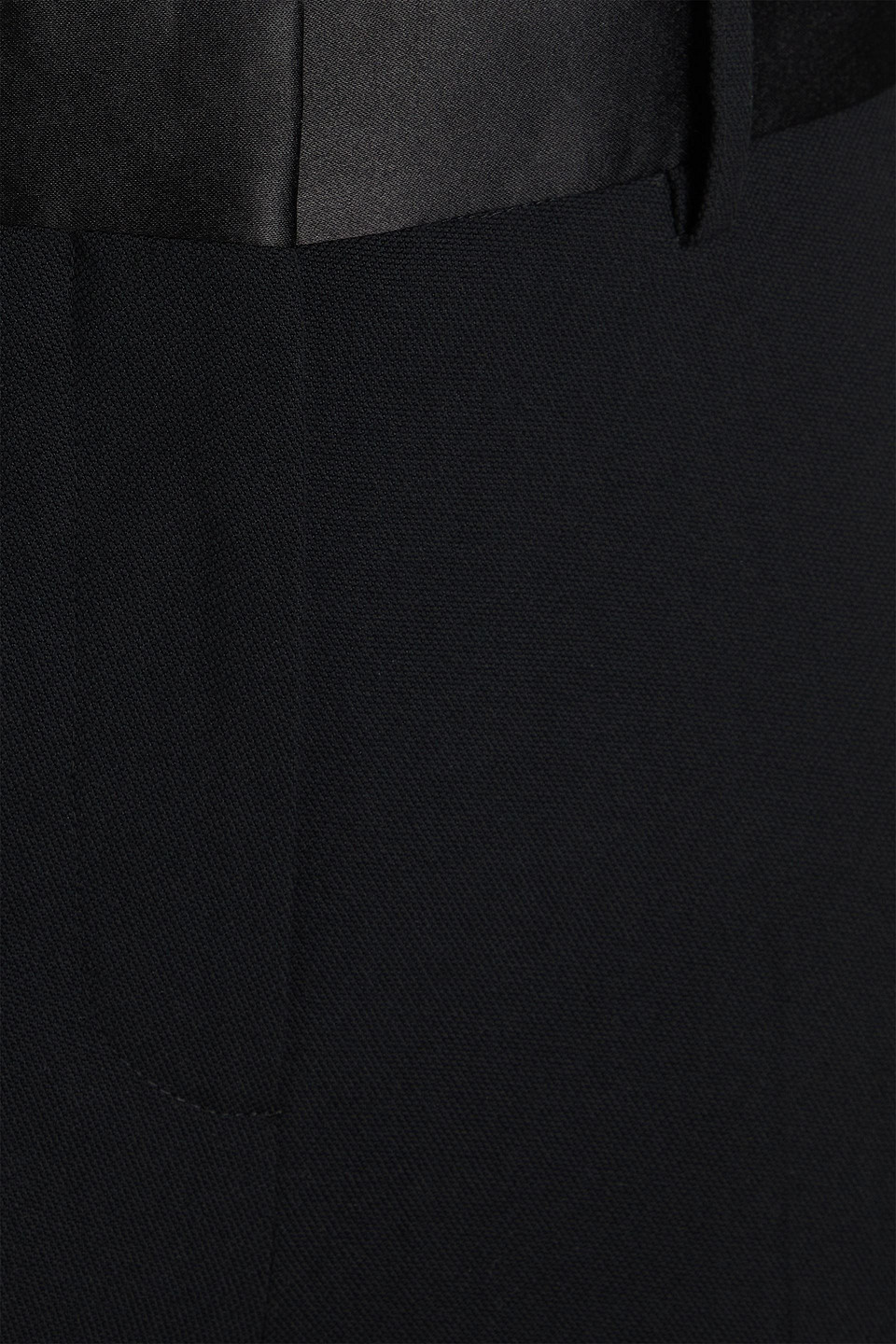 Victoria Beckham Satin-trimmed Grain De Poudre Tapered Pants In Black