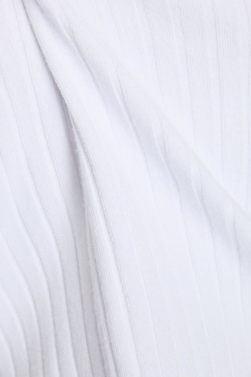 RE/DONE BY HANES بلوزة بدون أكمام من الجيرسي المصنوع من مزيج القنّب بتصميم مضلّع بأسلوب الستينيات