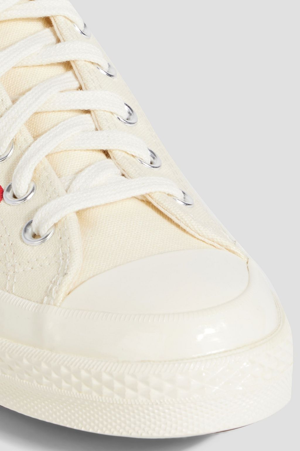 CONVERSE X COMME DES GARÇONS PLAY حذاء سنيكرز "تشاك 70" من الكنفا ومزين بطبعات