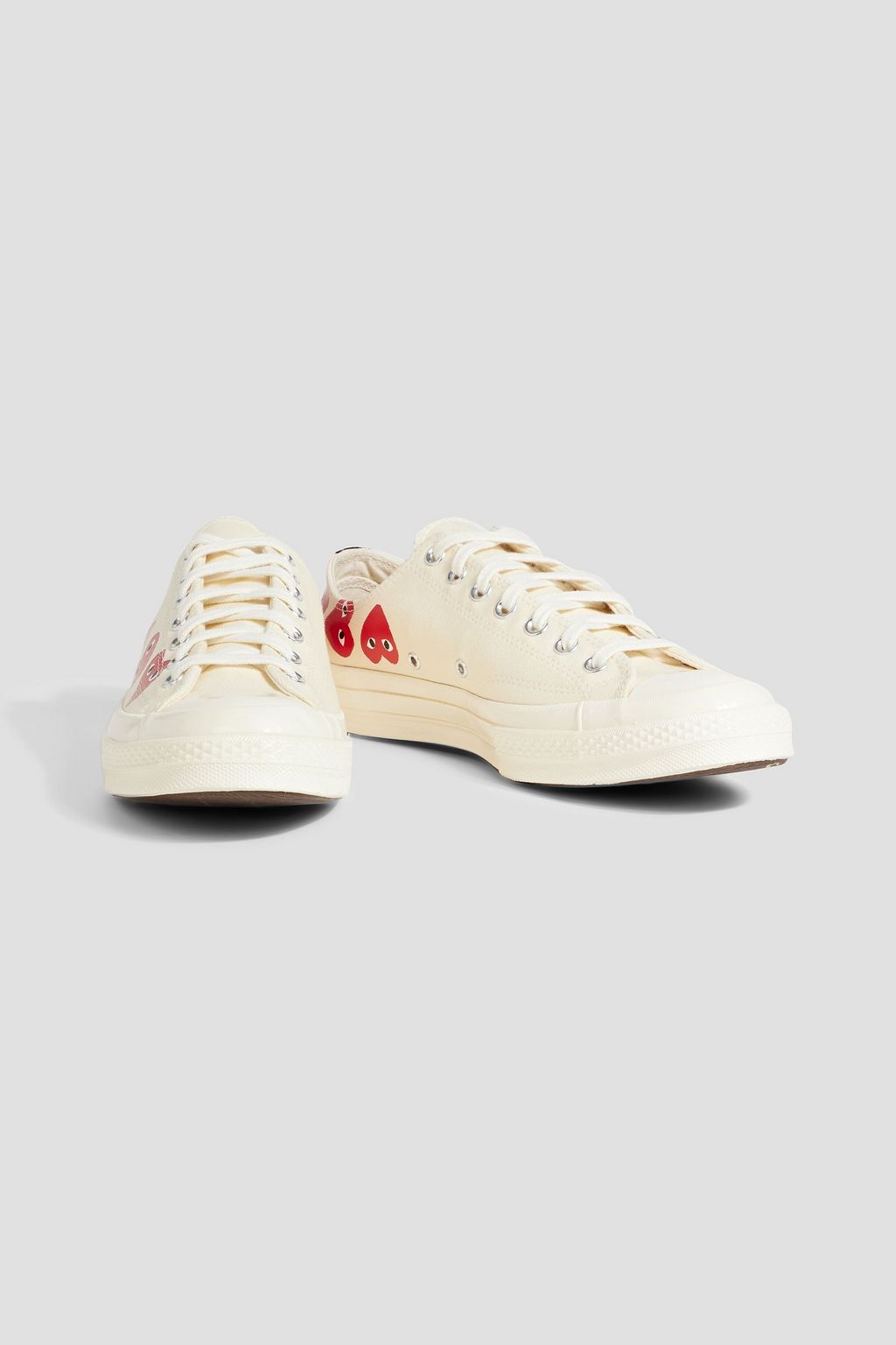 CONVERSE X COMME DES GARÇONS PLAY حذاء سنيكرز "تشاك 70" من الكنفا ومزين بطبعات