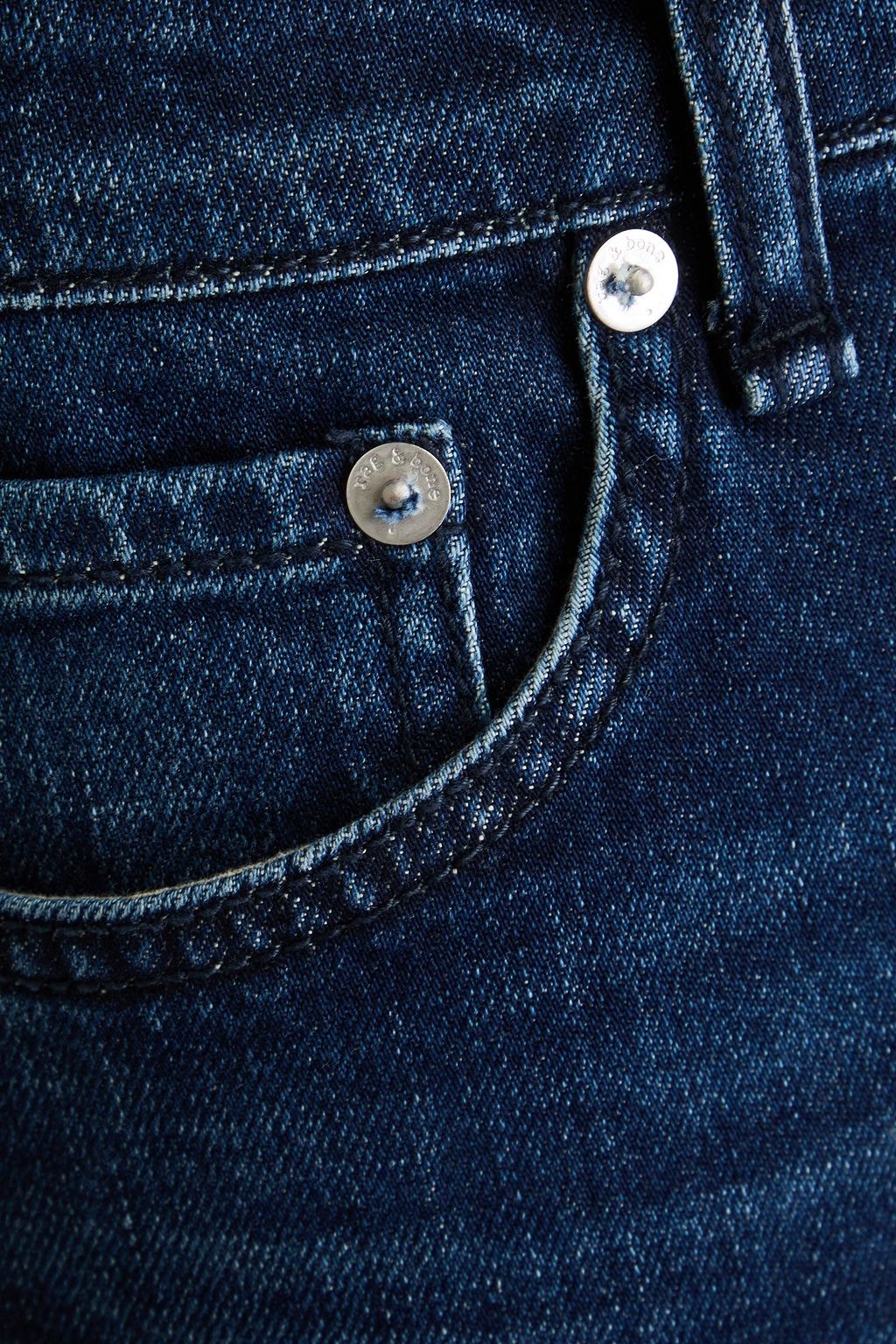 RAG & BONE جينز دري بخصر منخفض الارتفاع وبقصة بويفريند