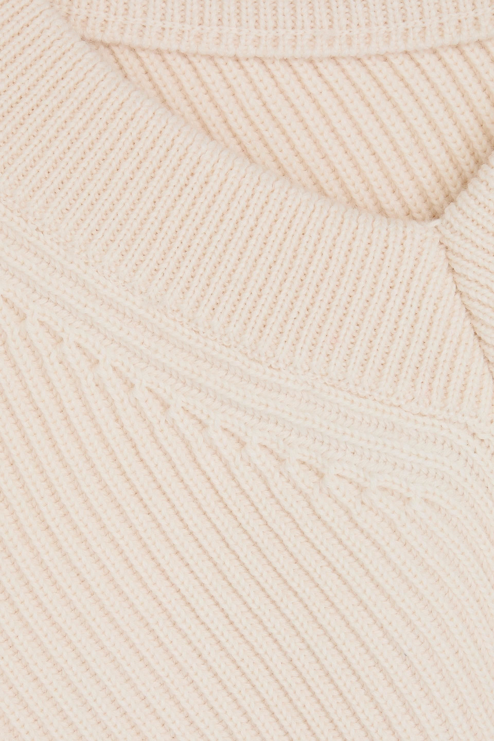 Jacquemus Seville Asymmetric Cropped Wool-blend Sweater In Ecru
