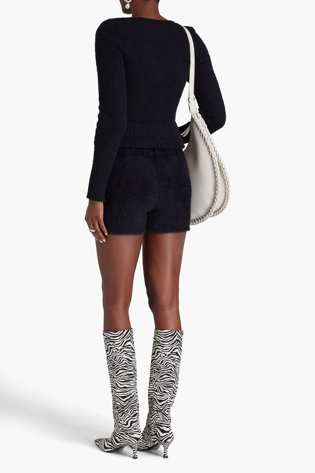JACQUEMUS شورت من نسيج محبوك ممشّط