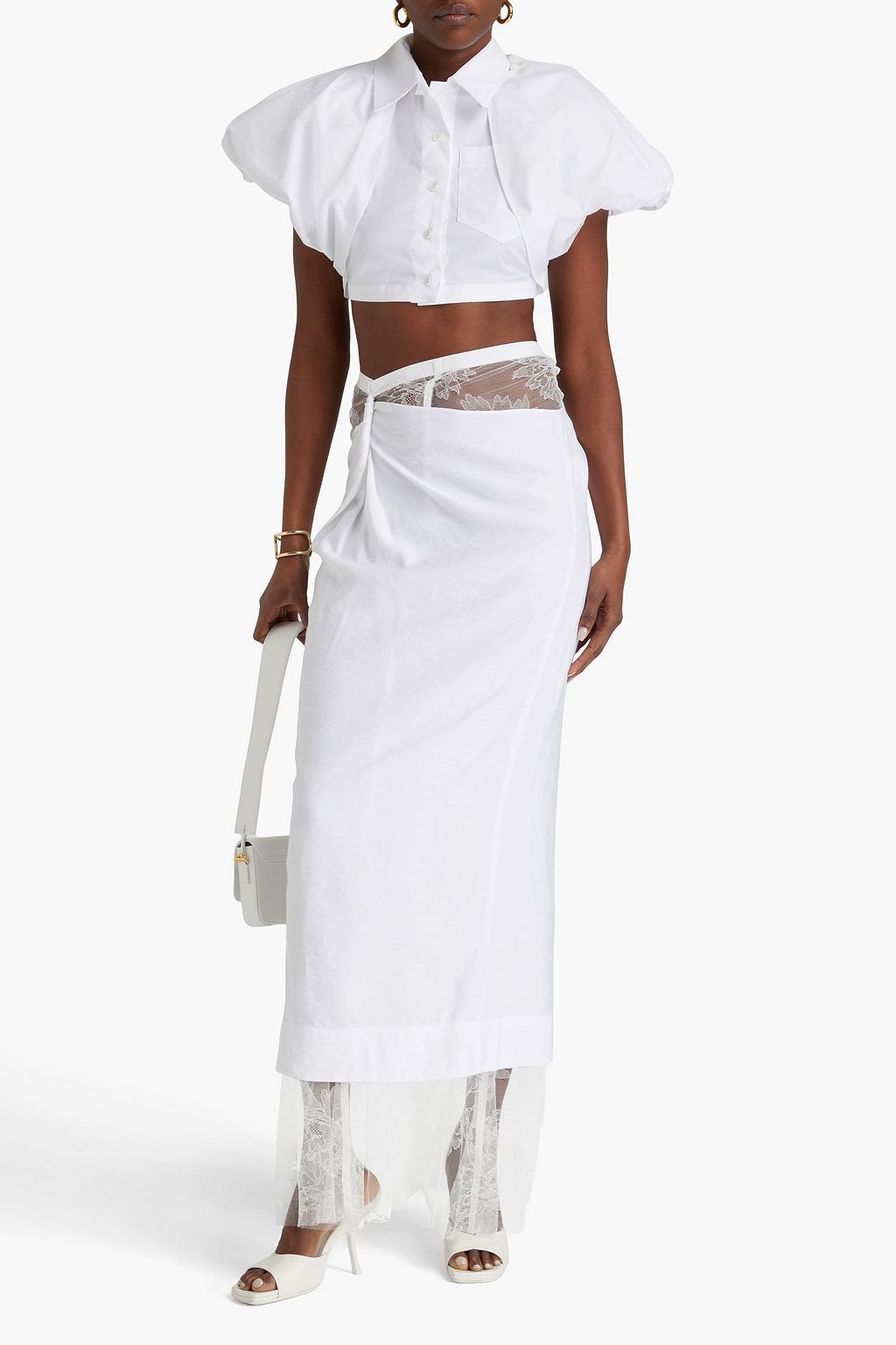 JACQUEMUS تنورة طويلة بطبقات من التويل والدانتيل المفرّغ