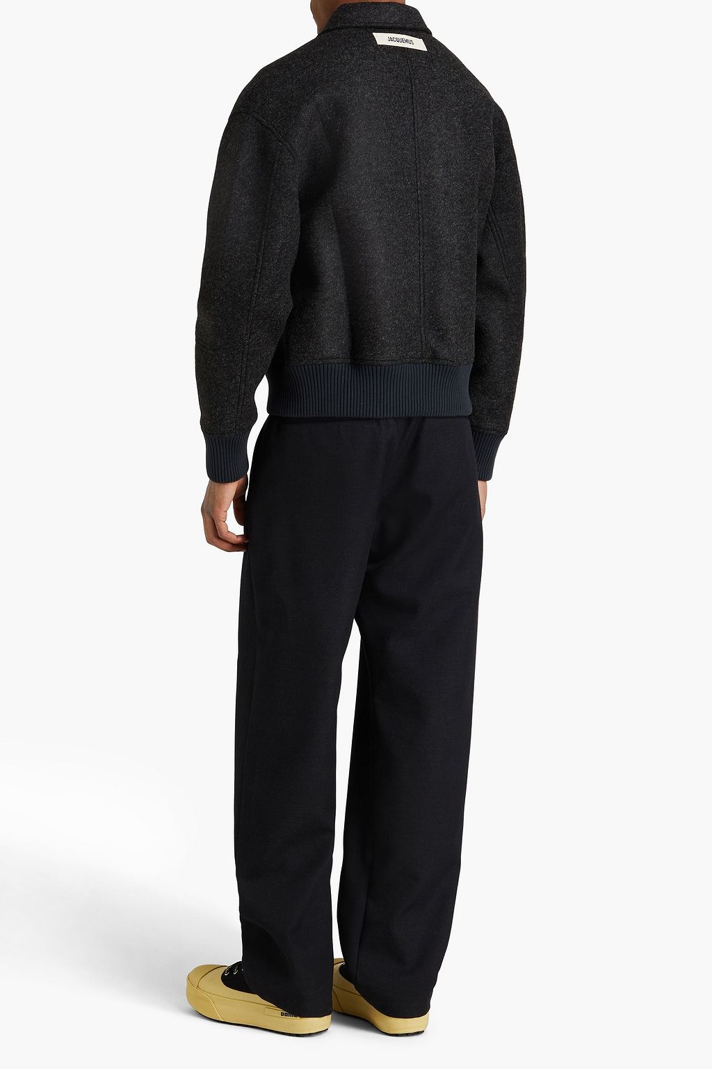 JACQUEMUS جاكيت بومر مصنوع من صوف لبّاد