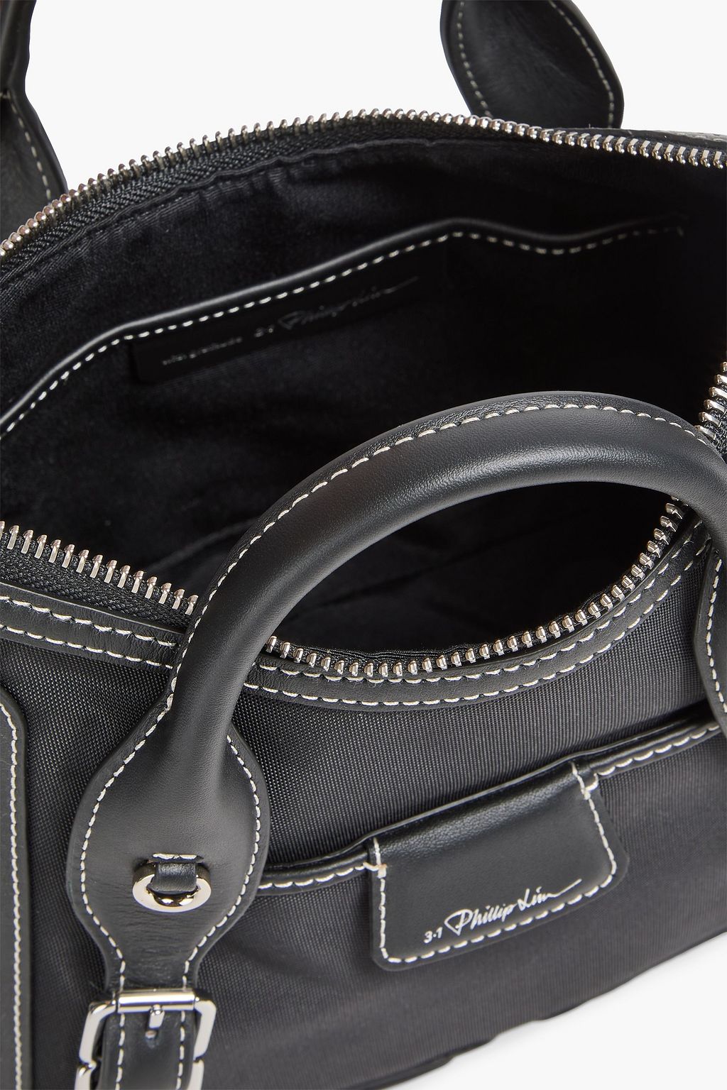 3.1 PHILLIP LIM حقيبة كتف من قماش عازل بحواف من الجلد