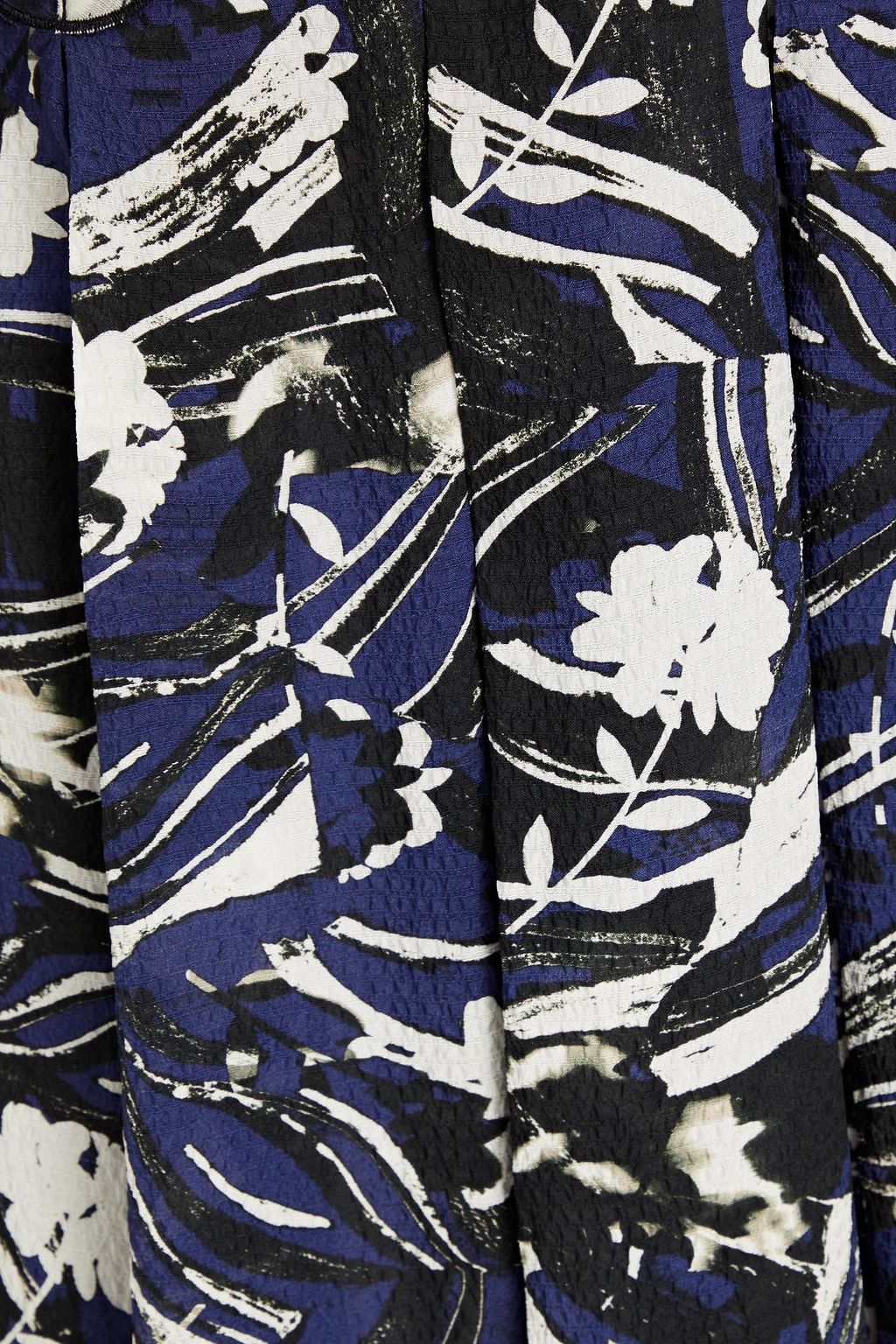 3.1 PHILLIP LIM فستان متوسط الطول بكسرات من نسيج سيرساكر الحريري بطبعات