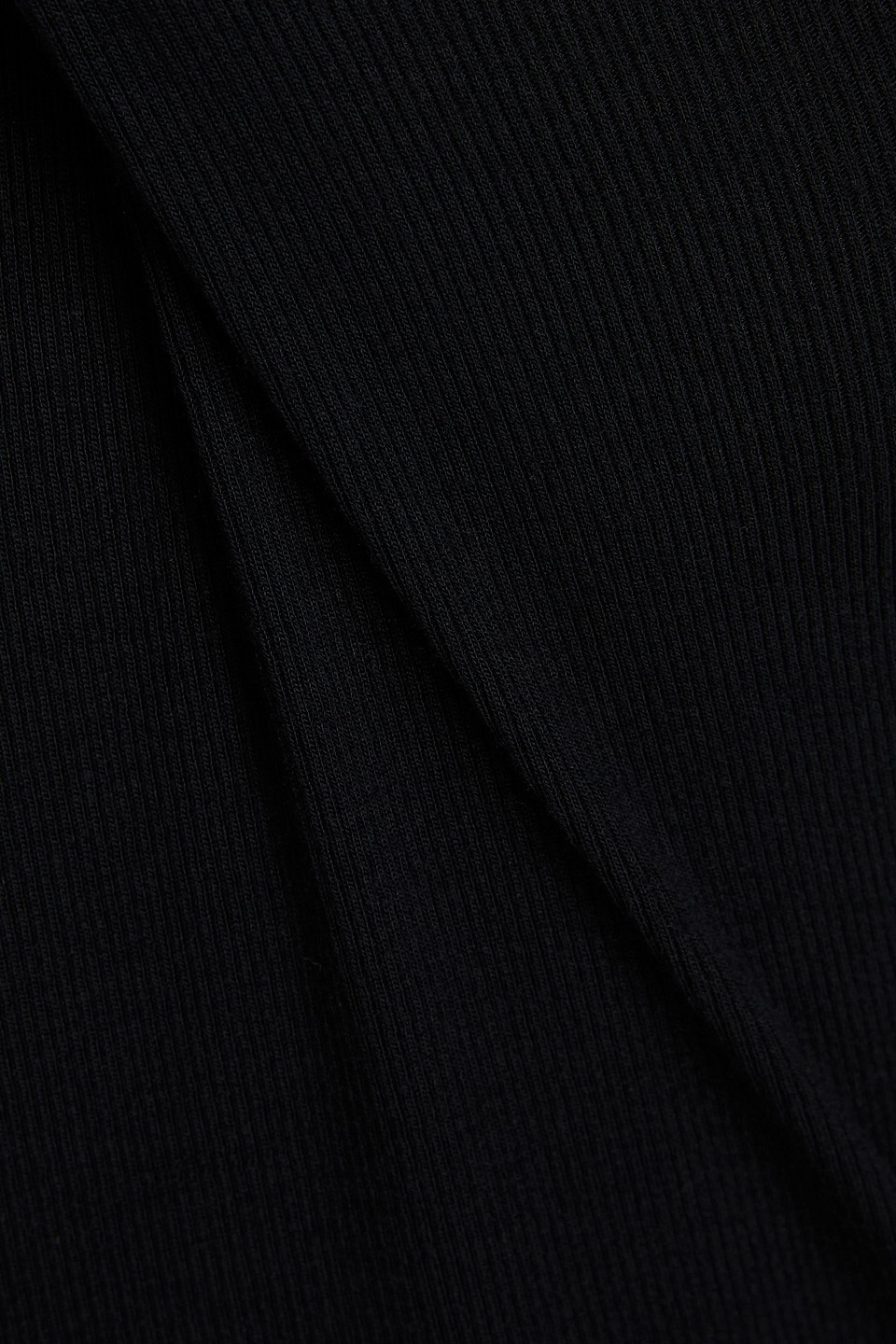 Frame Ribbed Modal-blend Jersey Turtleneck Top In Black