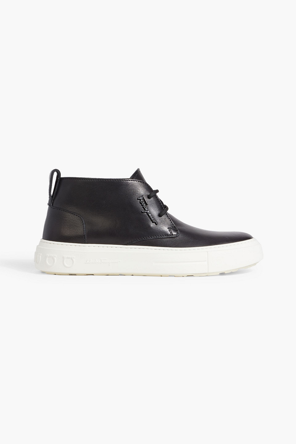 Ferragamo Montgomery Leather Desert Boots In Black