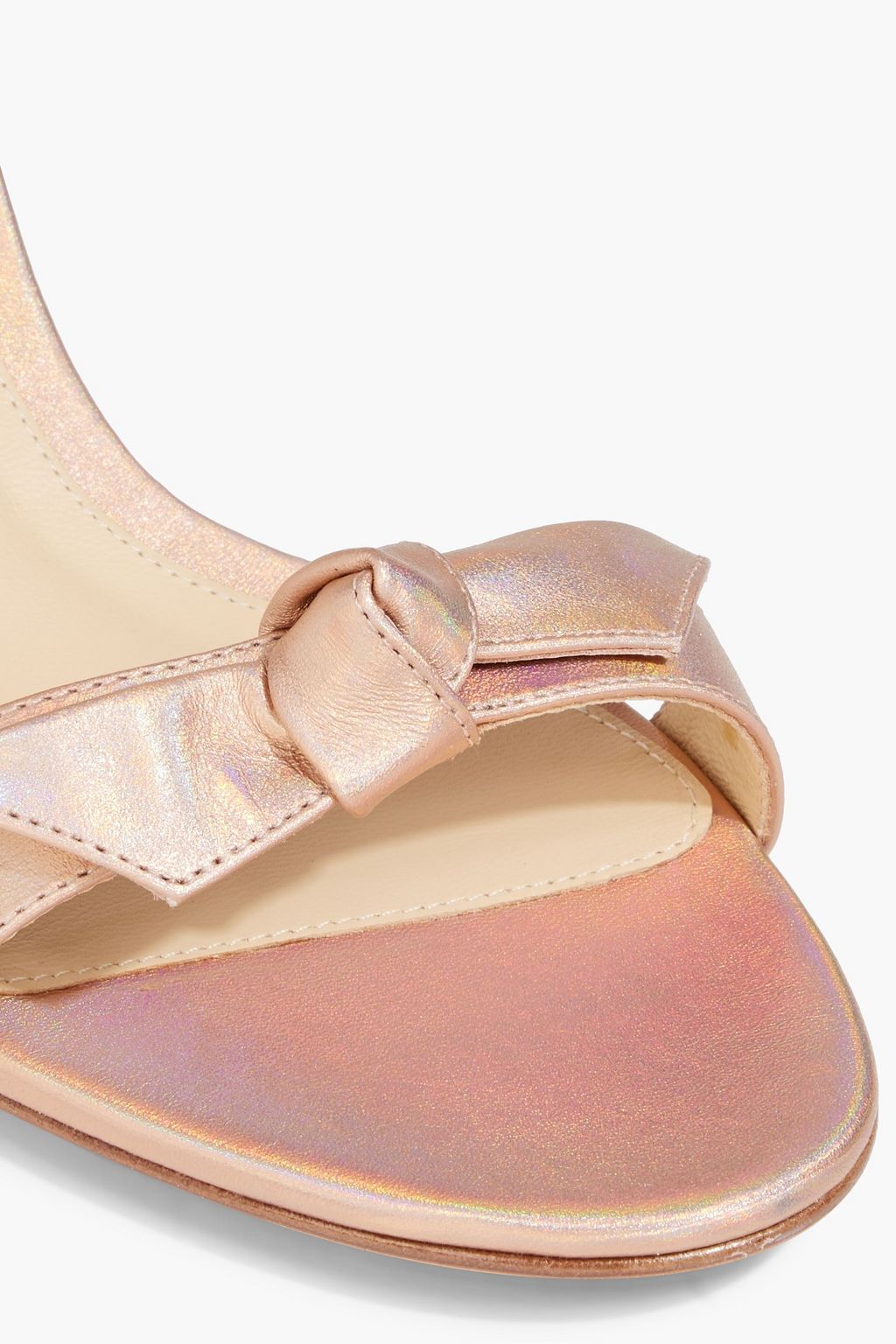ALEXANDRE BIRMAN 클라리타 보우 디테일 이리데슨트 가죽 샌들