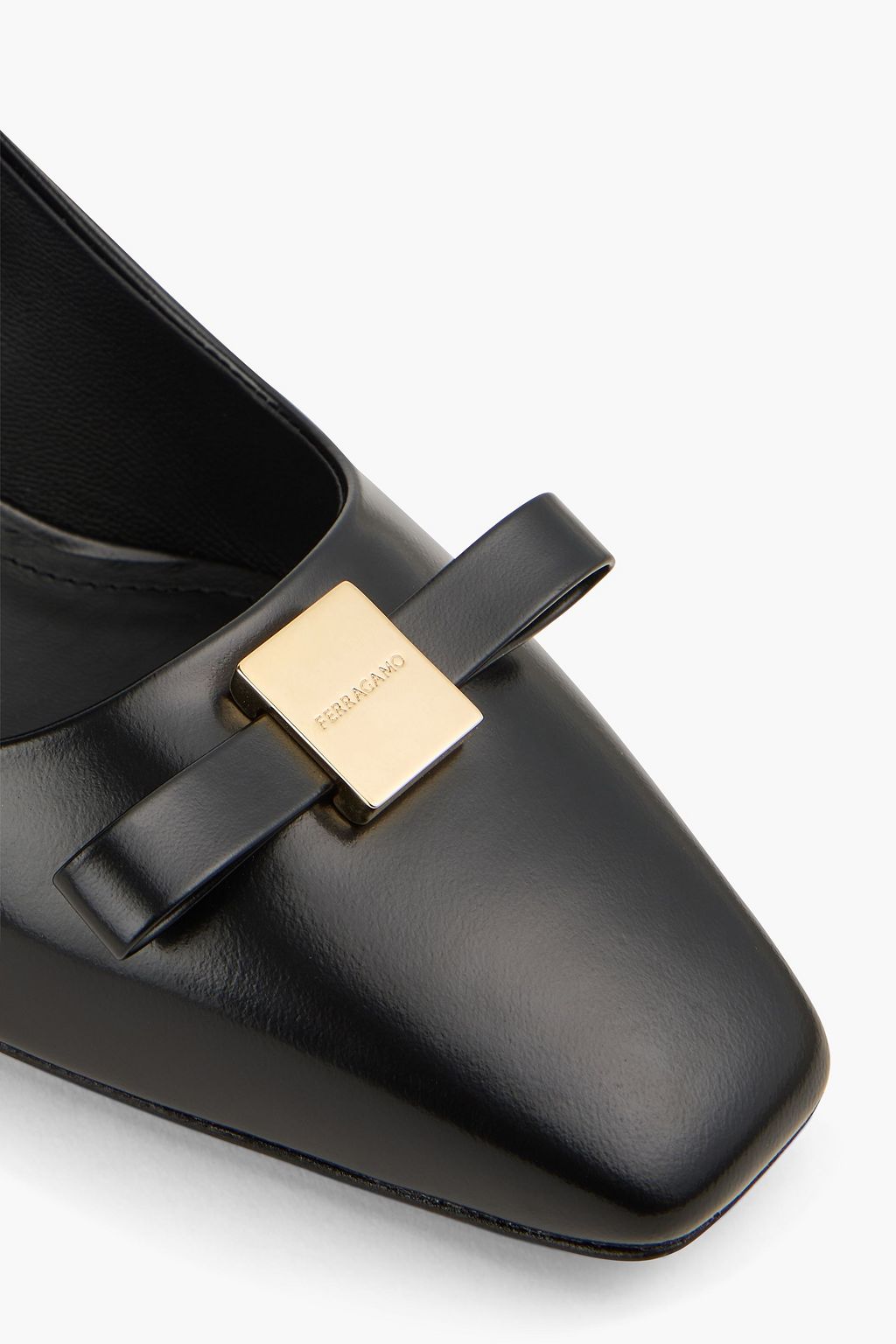 FERRAGAMO Myra Pumps aus Leder mit Schleife