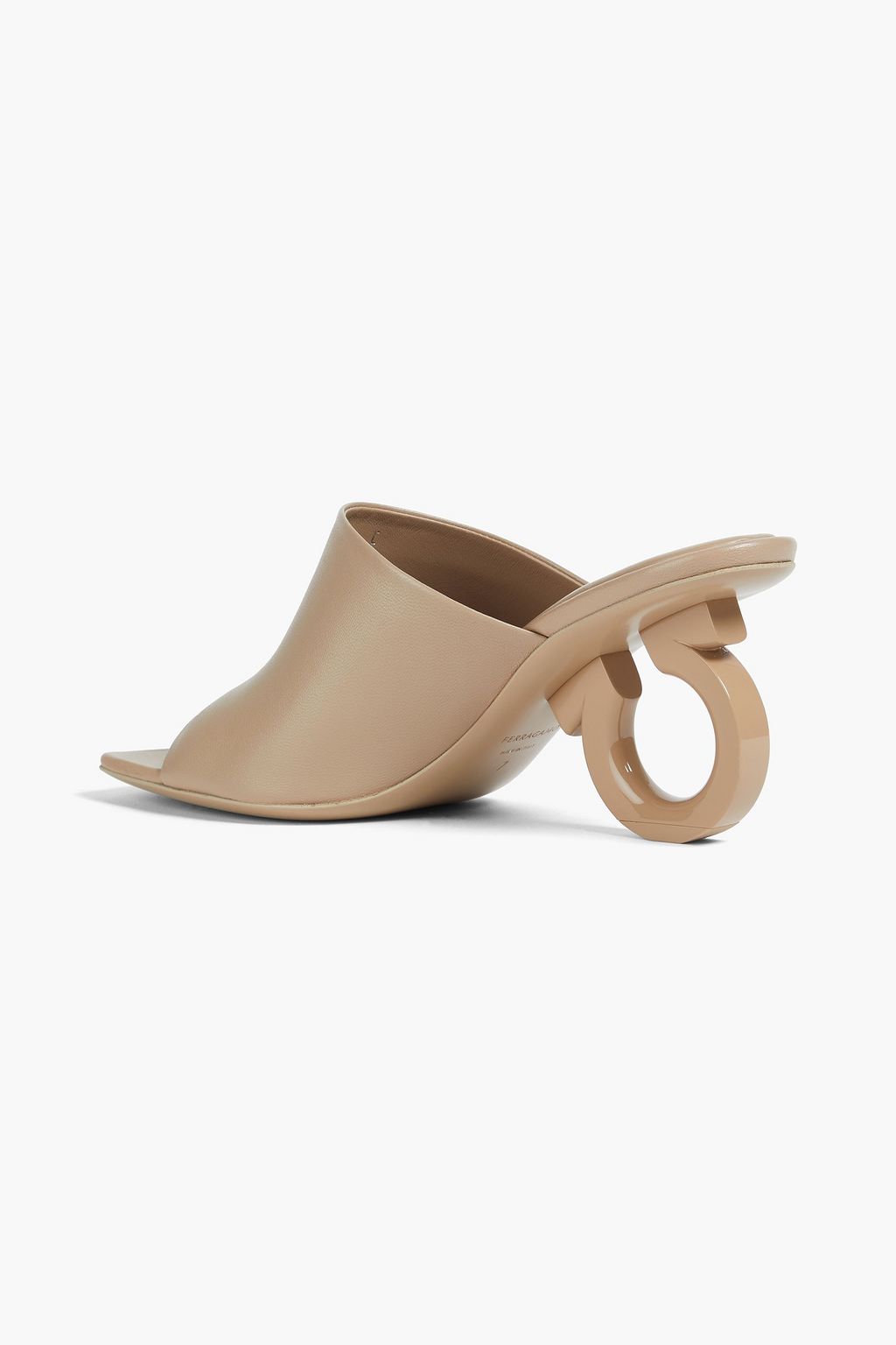FERRAGAMO حذاء ميول Astro من الجلد