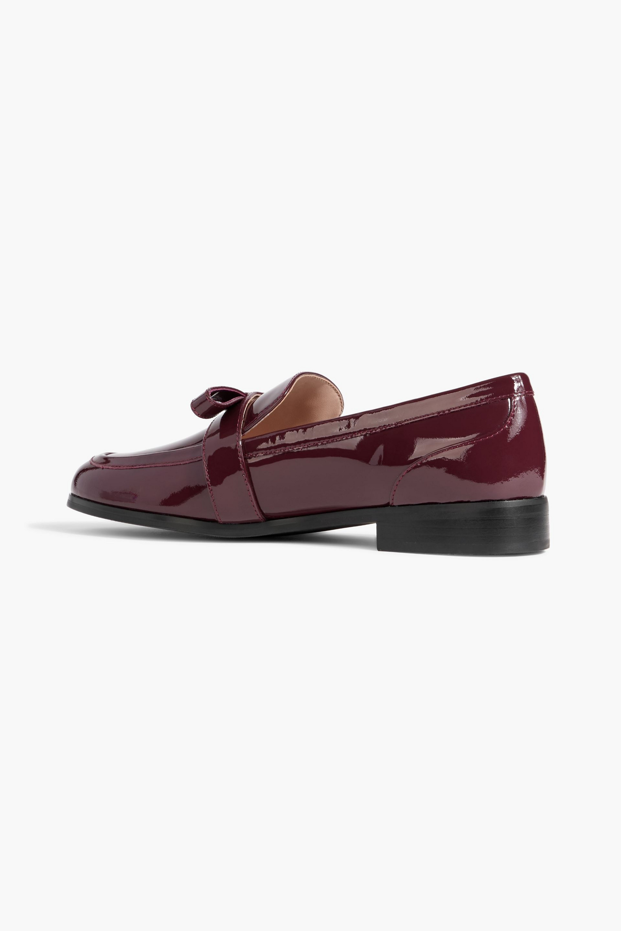 Stuart Weitzman Emma bow-detailed patent-leather loafers