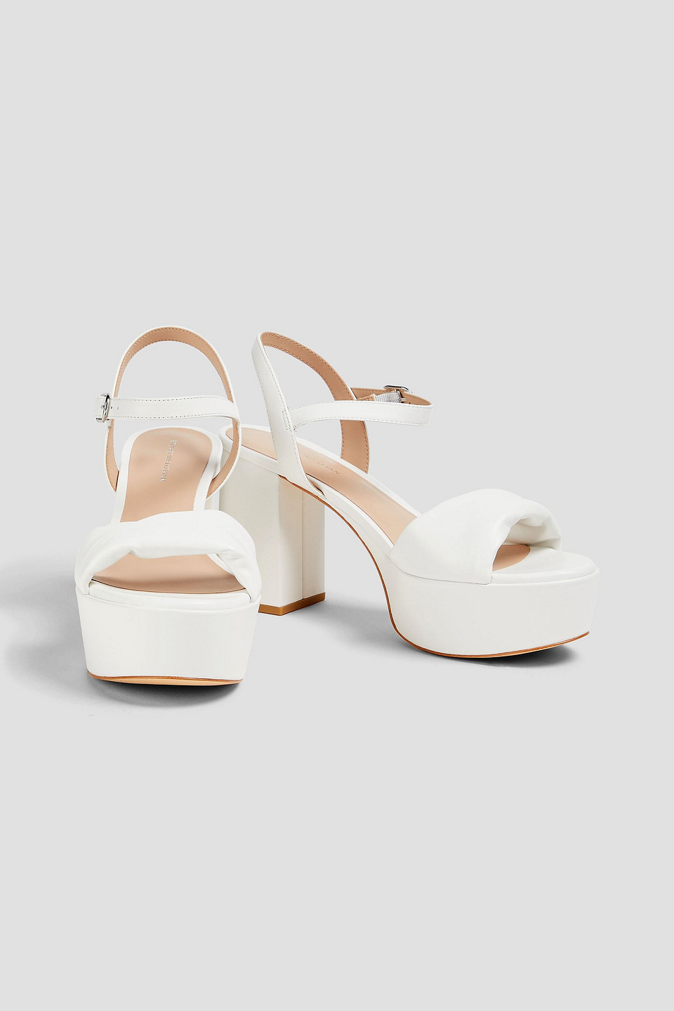 Stuart Weitzman Plateausandalen Aus Leder Mit Twist-detail In Weiss