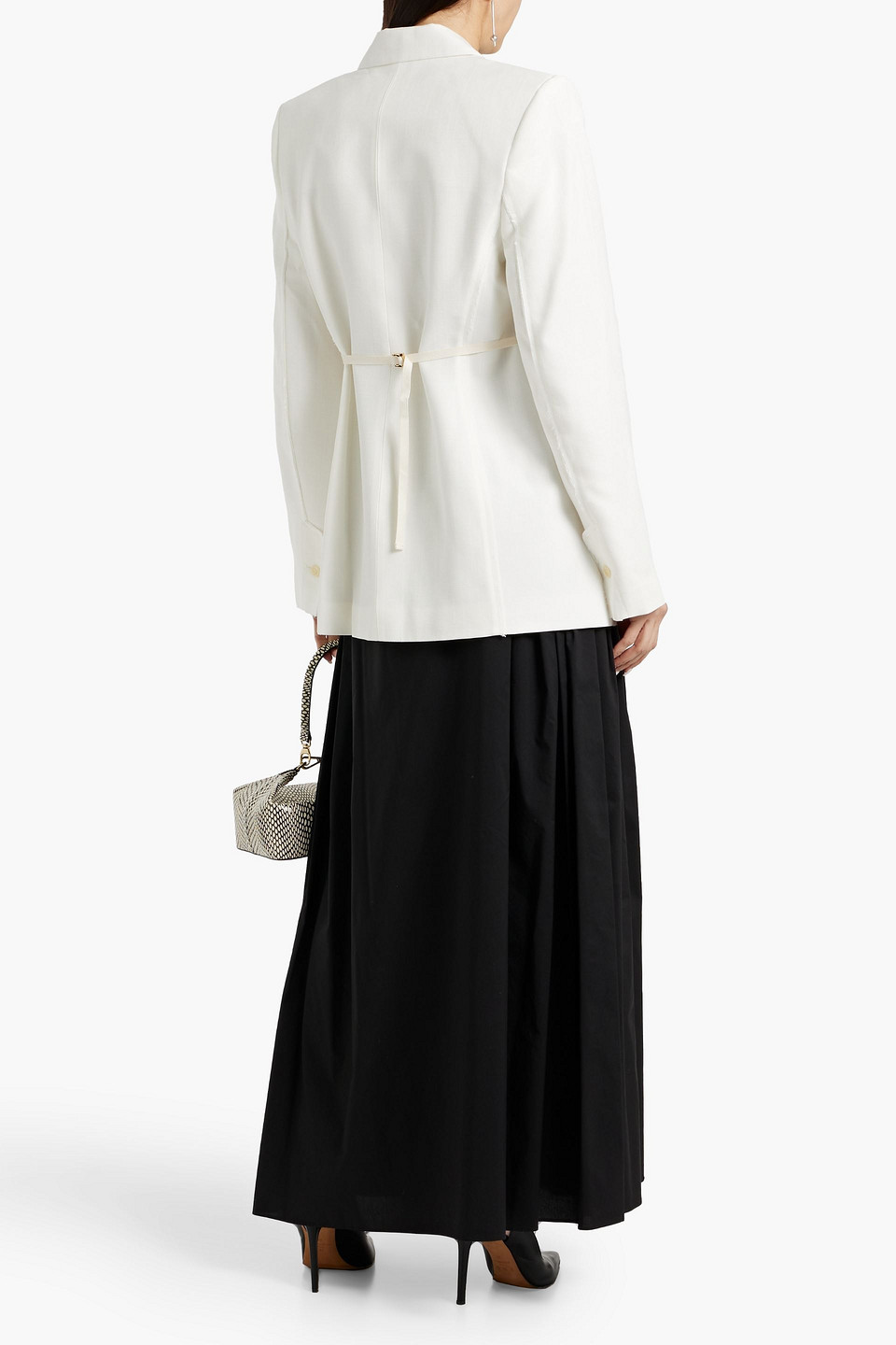 Jacquemus Caraco Belted Woven Blazer In White