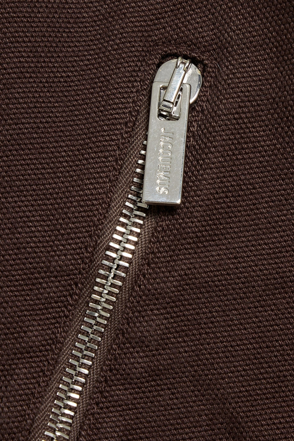 Jacquemus Croissant Cotton Cargo Shorts In Chocolate