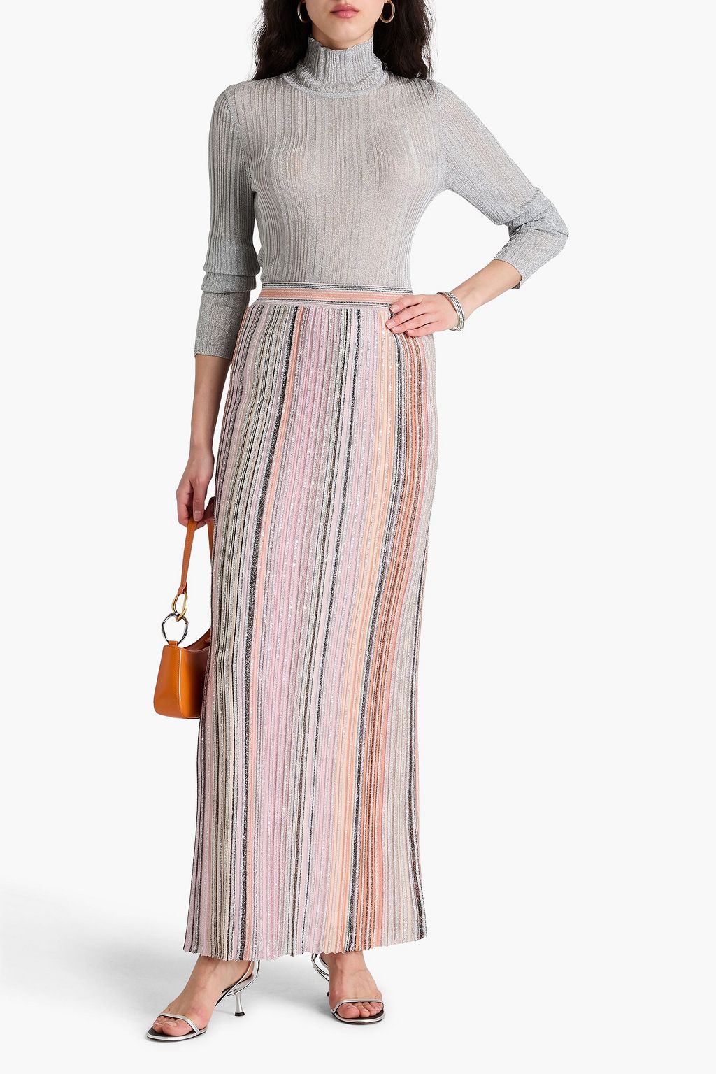 MISSONI تنورة طويلة محاكة ومضلّعة ومزيّنة بالترتر بلون معدني