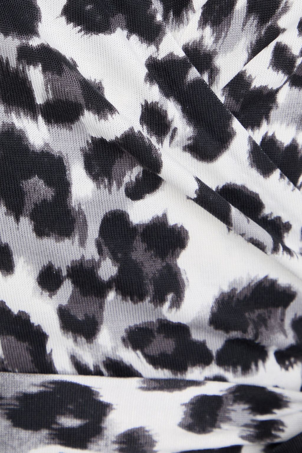 DIANE VON FURSTENBERG Wickelkleid „Julian“ aus Seiden-Jersey mit Leopardenprint