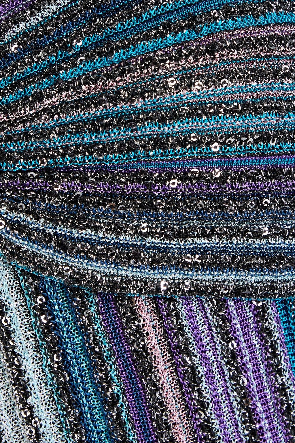 MISSONI فستان طويل من نسيج بحبكة مضلّعة مزيّن بأقراص برّاقة بتصميم مخطط