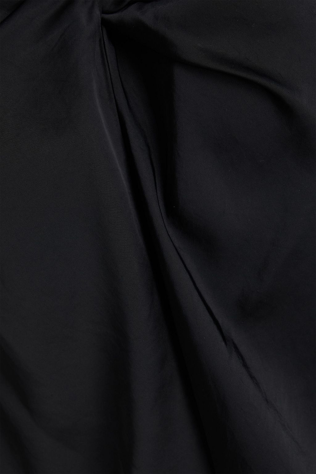 THEORY PROJECT بلوزة من حرير صيني بقصّة ملفوفة