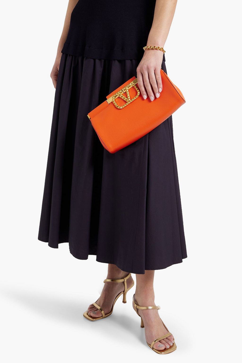 VALENTINO GARAVANI Rockstud Alcove textured-leather clutch